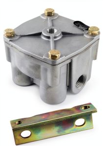 Air Brake Relay Valve Type R12 World American SSA 065104-0